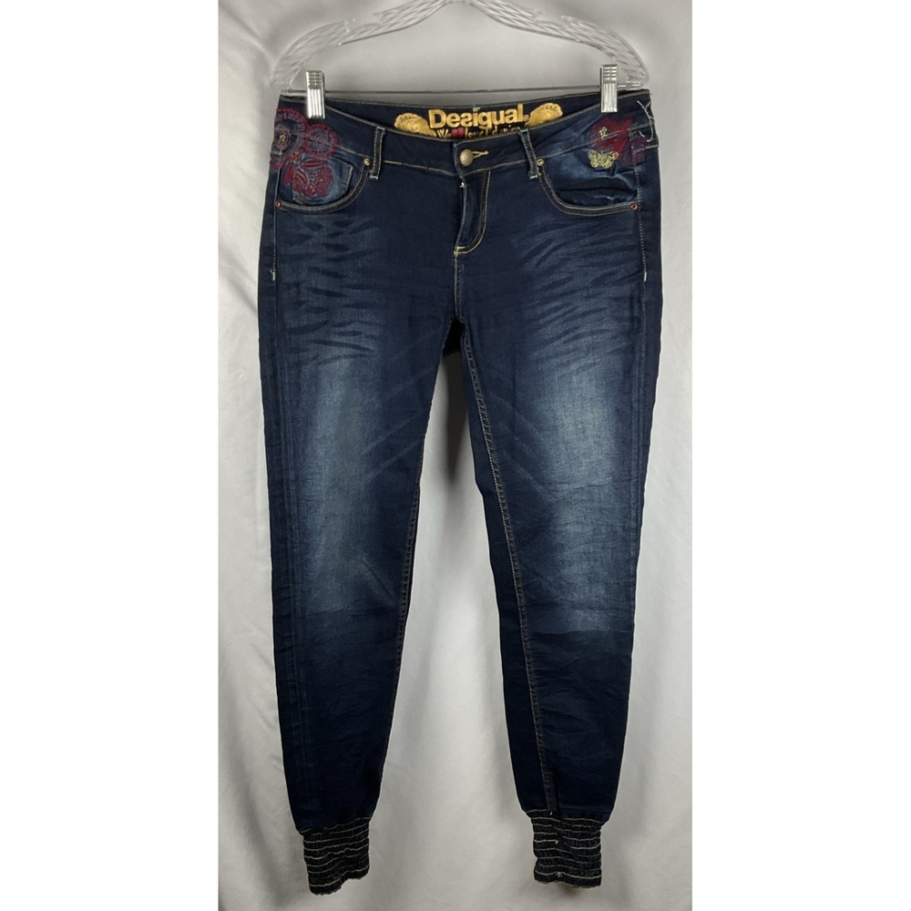 Desigual Women's Size 30 Embroidered Blue Dark Denim Joggers Stretch  (8-10)